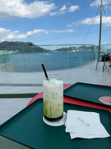 Songdo Cafe